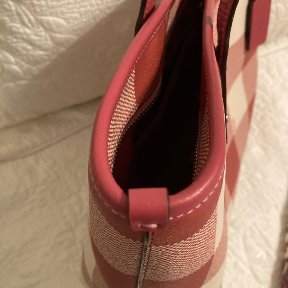 *** SOLD SOLD SOLD ***NWOT-COACH GINGHAM TOTE- signature - Picture 13 of 16